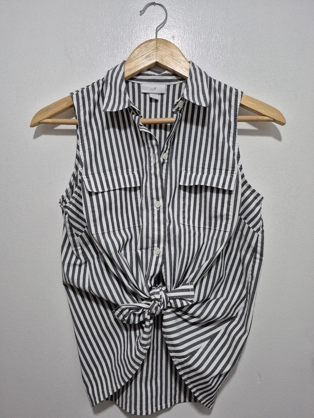 J.Jill Vertical Stripe Sleeveless Button-Up with Chest Pockets - XS
